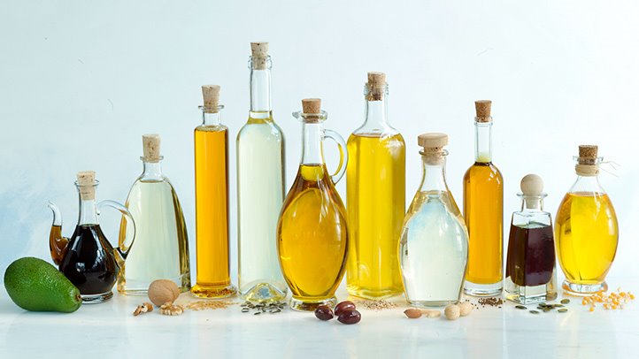 10-Best-and-Worst-Oils-for-Your-Health-RM-722x406