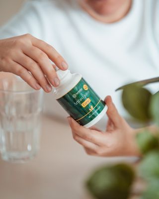 Fájó ízületek? Lehet, hogy hiányzik nekik a megfelelő tápanyag. Add meg nekik, amire szükségük van. 🦴 #herbatica #izuletek...