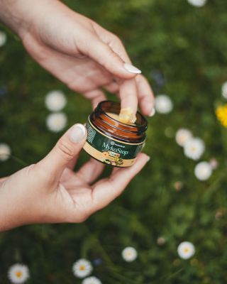 🦶 GOMBÁS FERTŐZÉS, VISZKETÉS VAGY REPedezett BŐR KÍNOZ? A MykoStop Forte Cream egy intenzív regeneráló krém, amelyet a...
