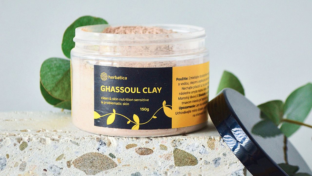 Cosmetice naturale: Cum să îți oferi frumusețea fără compromisuri