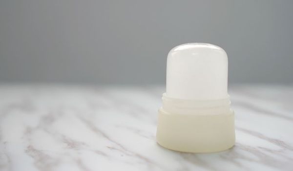 Deodorant din alaun de potasiu