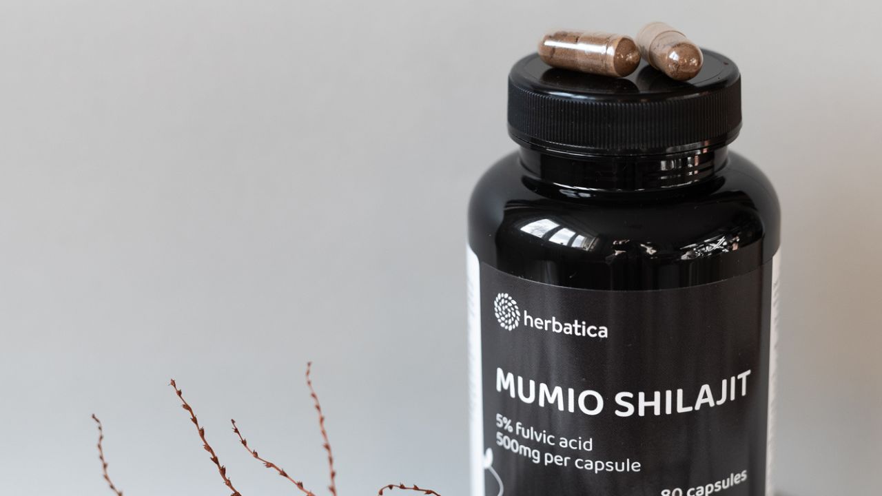 Shilajit pod lupou: pôvod, účinky a správne užívanie