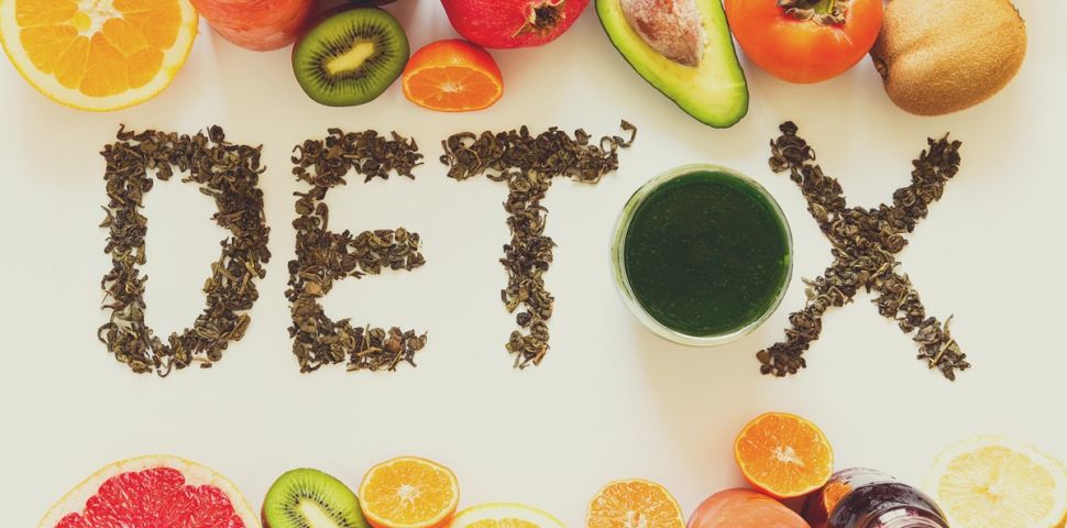 Oczyszczanie organizmu – wszystko, co musisz wiedzieć o detoksie