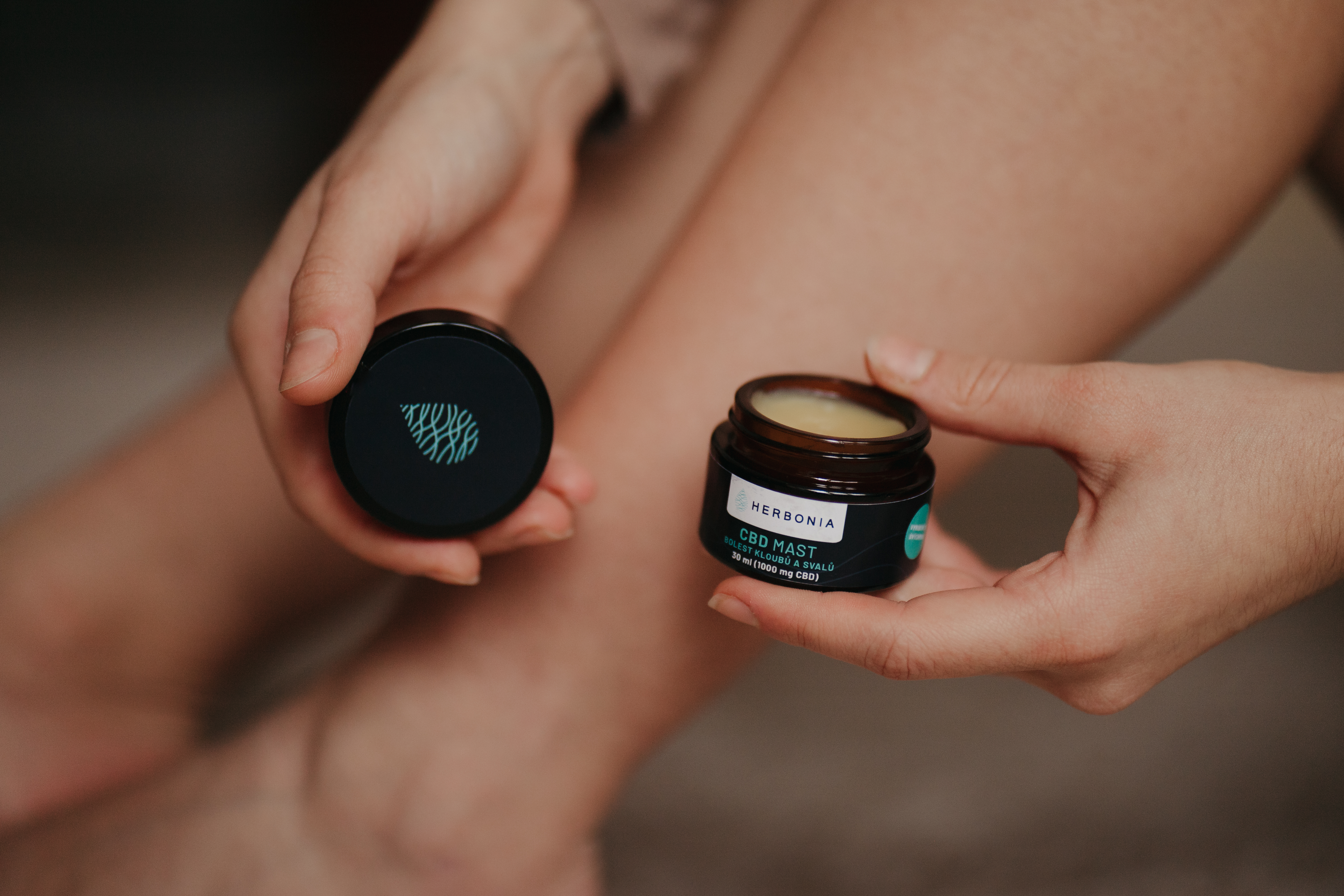 Konopná masť: Prírodný zázrak pre vašu pokožku a telo