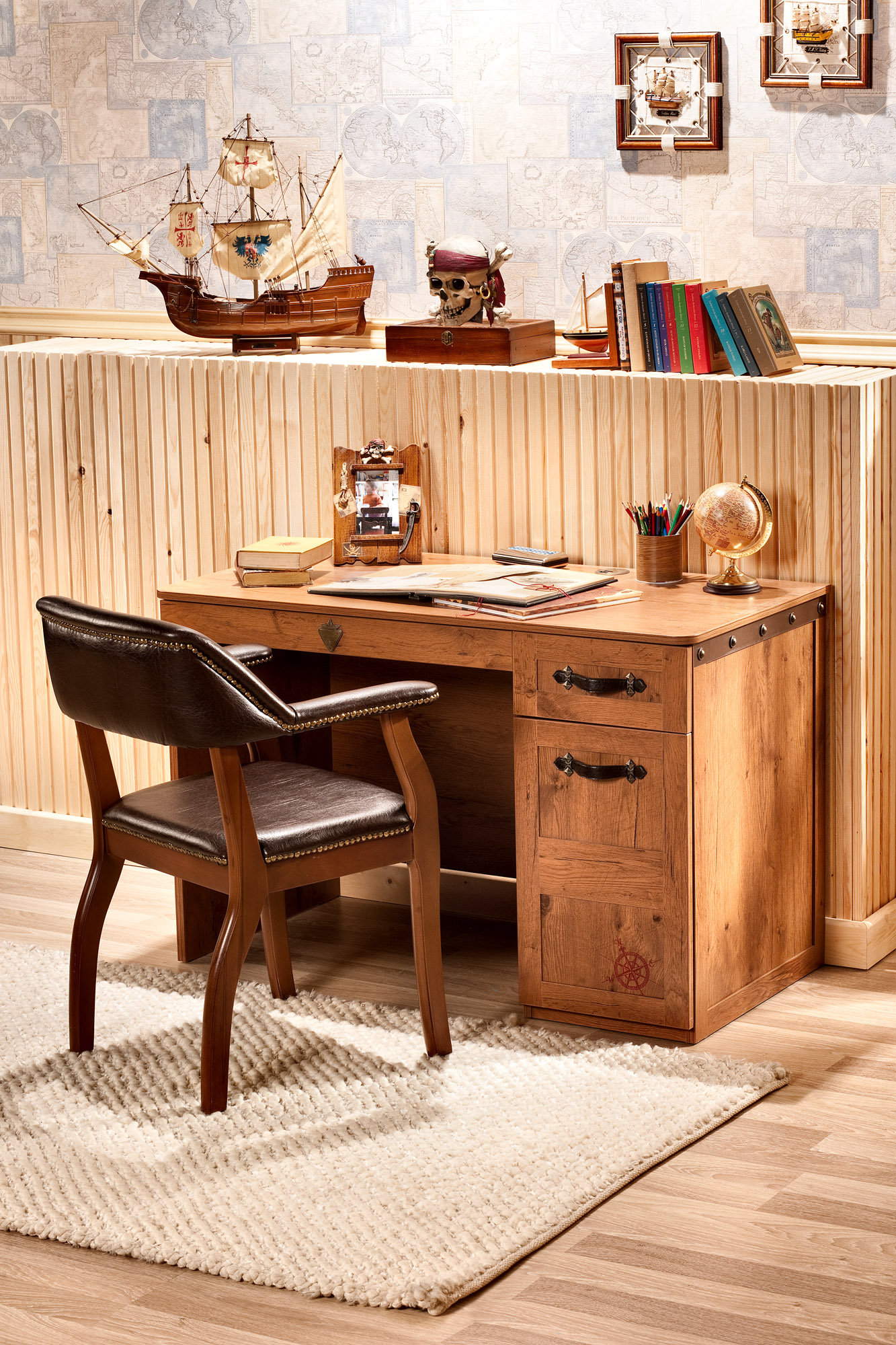 Psací stůl pro školáka