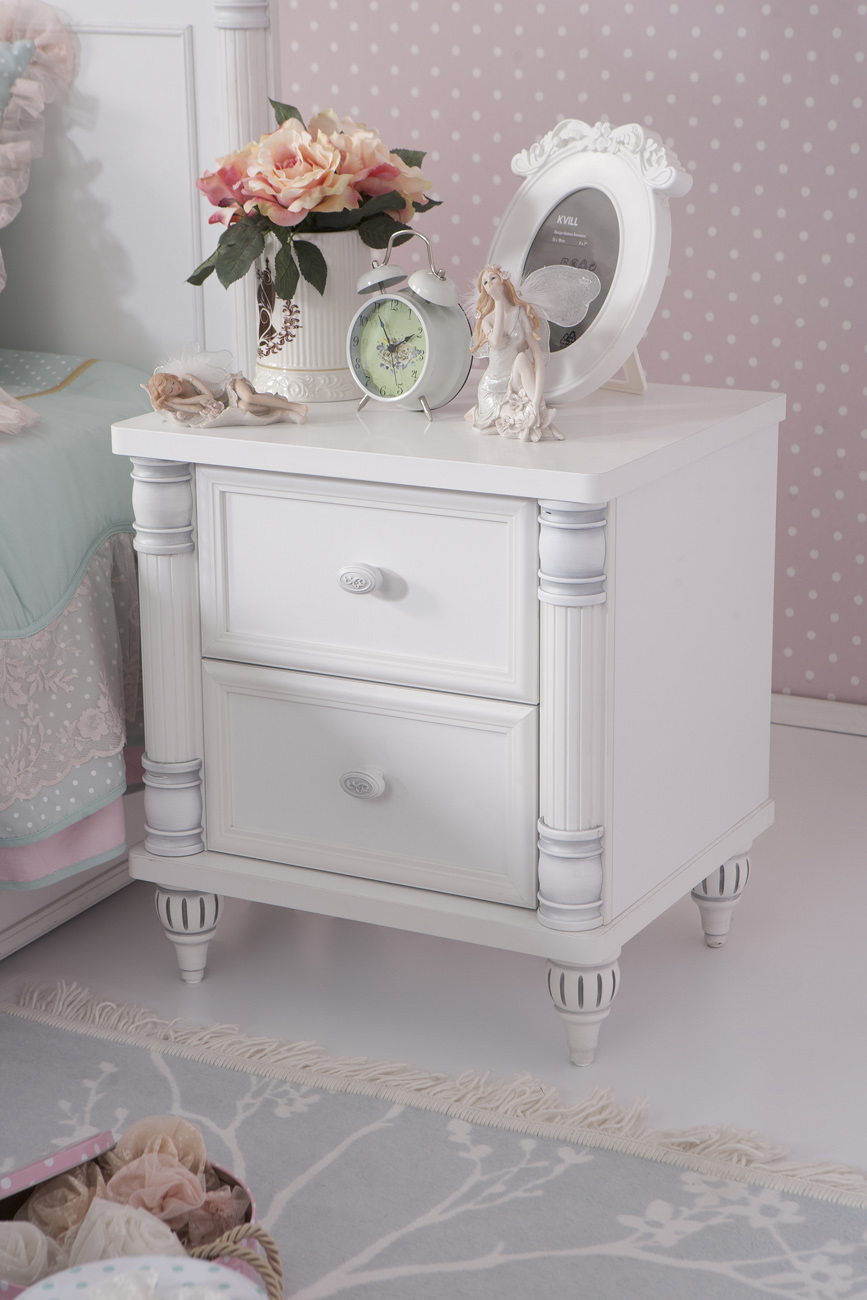 Noční stolek do dětského pokoje