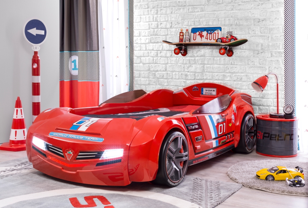 Detská posteľ auto