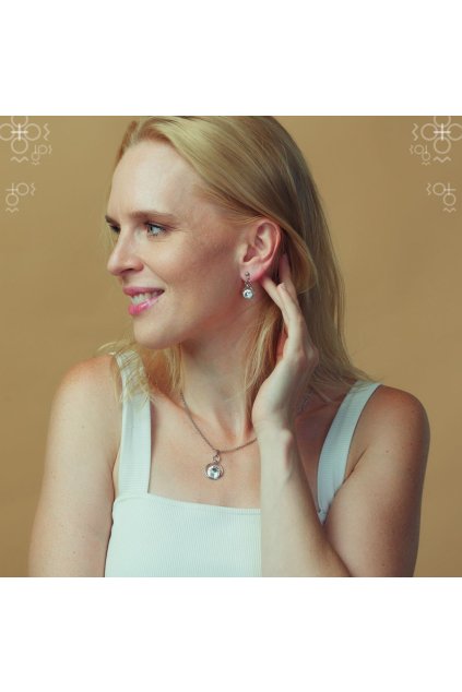 Náušnice Swarovski Rivoli v kruhu Crystal