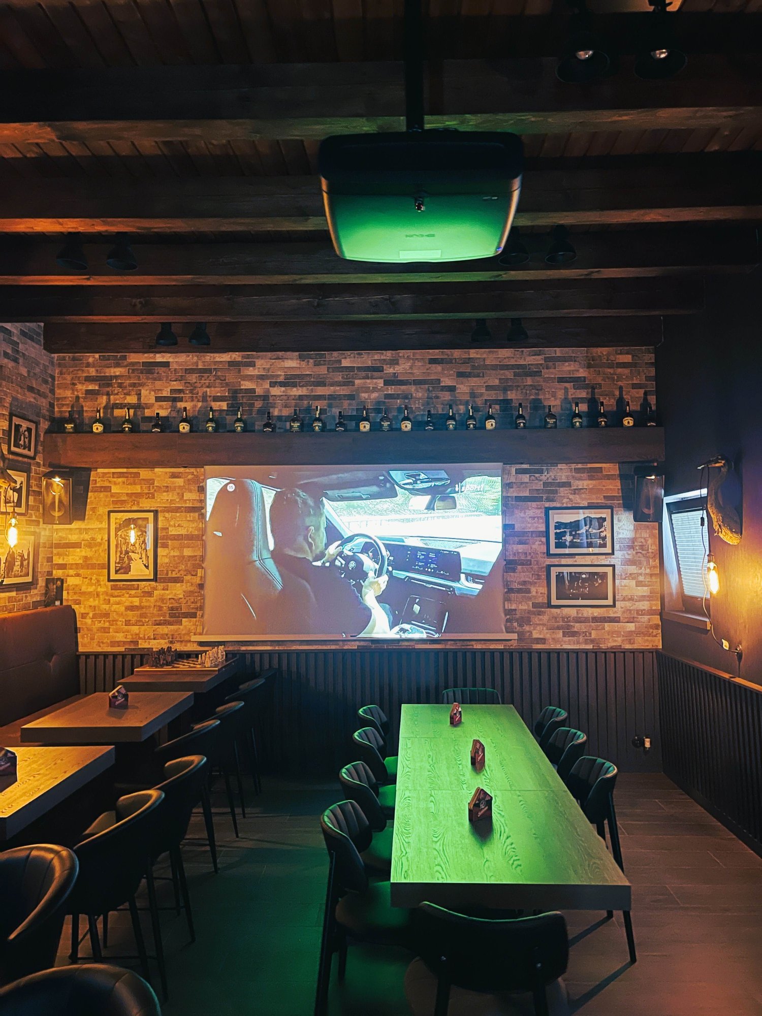 Ta naše hospůdka česká ...