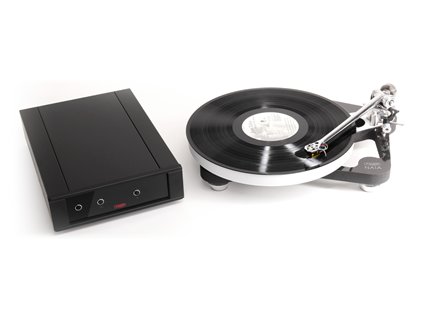 Rega Naia + Aphelion 2