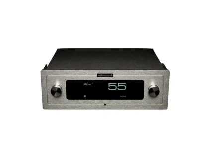 AudioResearchLS 2Preamplifierfrontviewwithwhitebg