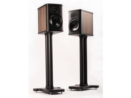 wilson benesch p1 walnut