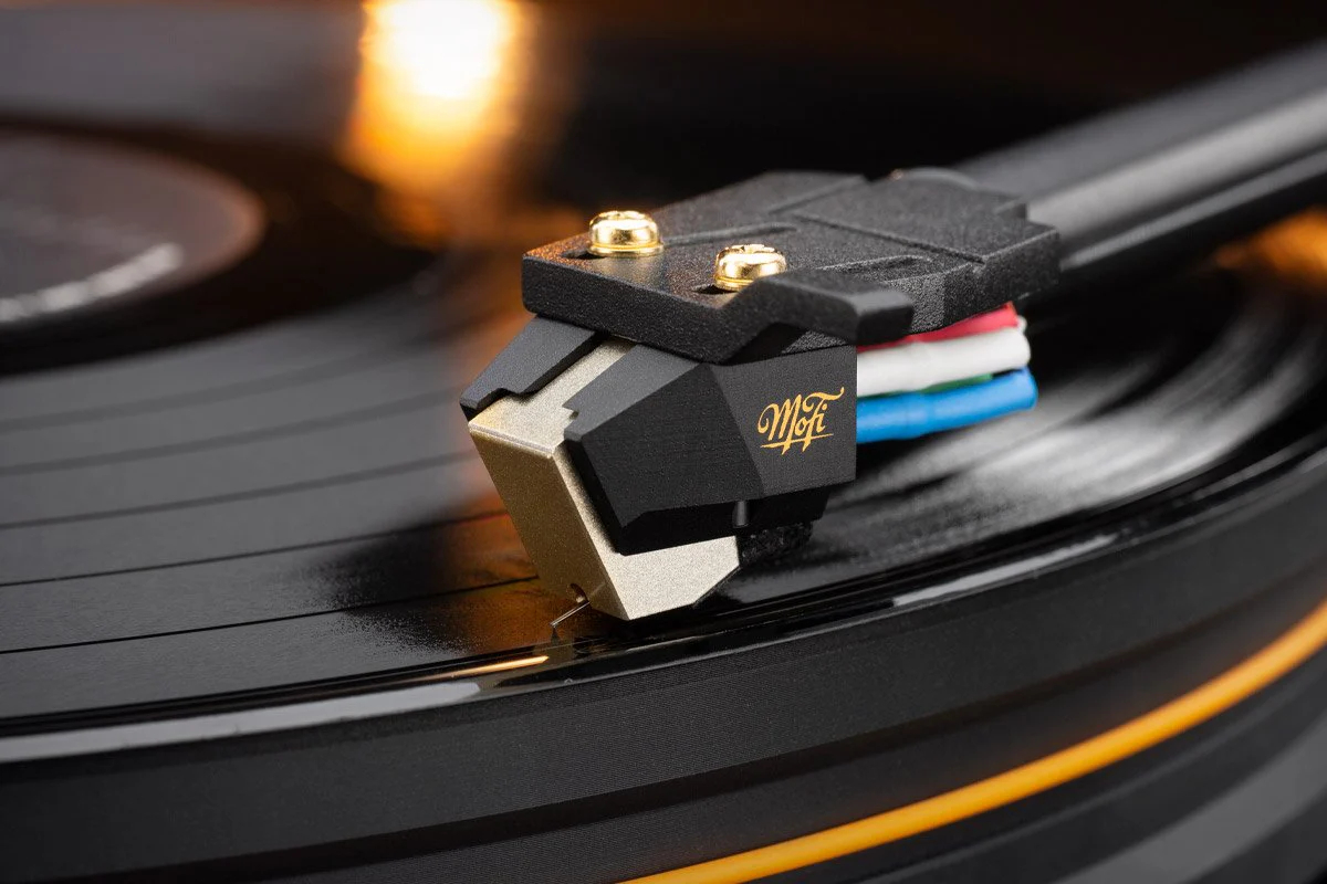 MoFi_Electronics_UltraGold_MC_web1