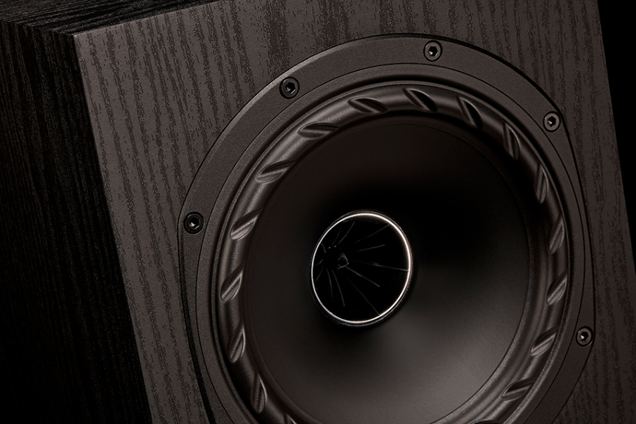 Fyne_Audio_F5E_isoflare