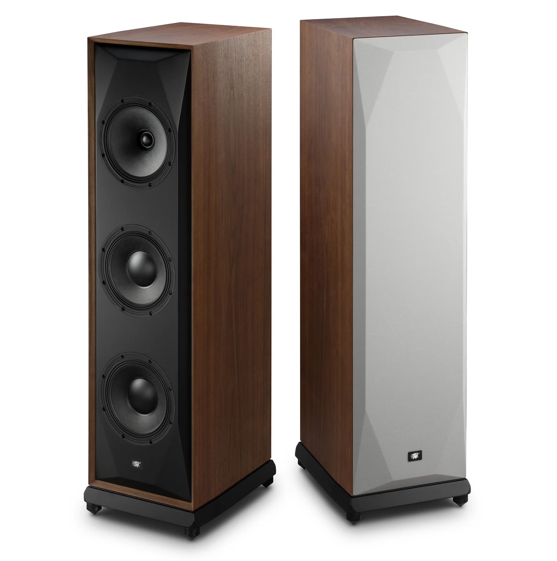 MoFi_SourcePoint_888_Loudspeakers_Web2