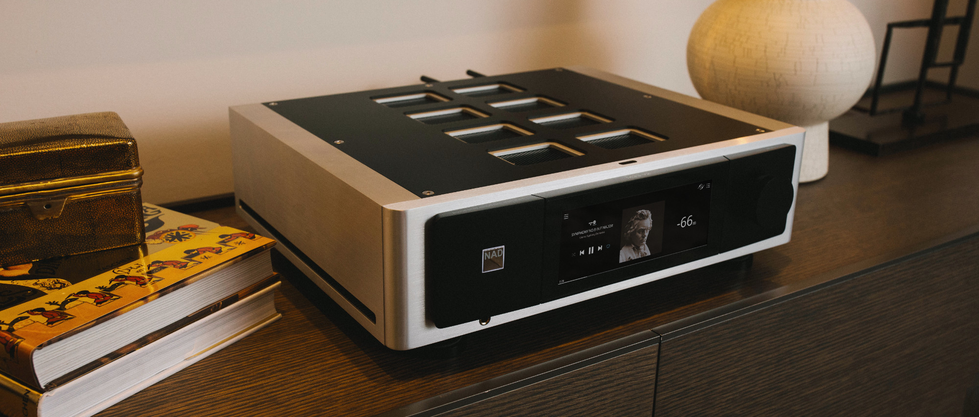 NAD_M33_V2_web