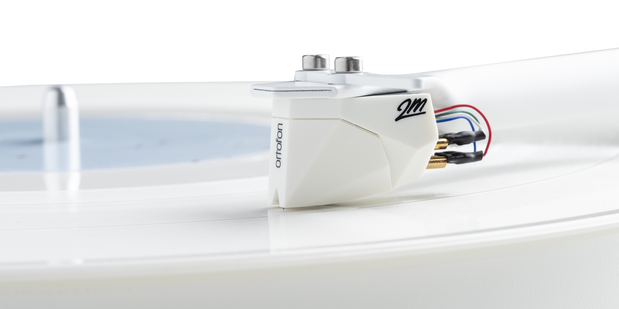 Pro-Ject_T1_White_Edition_web1