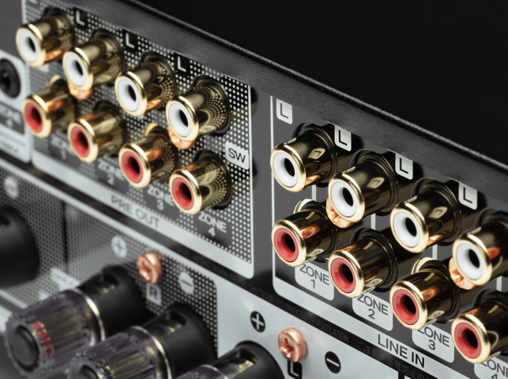 marantz_m4_web_3