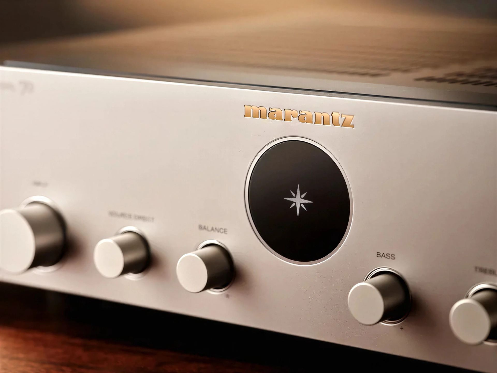 Marantz_Model_70_web3