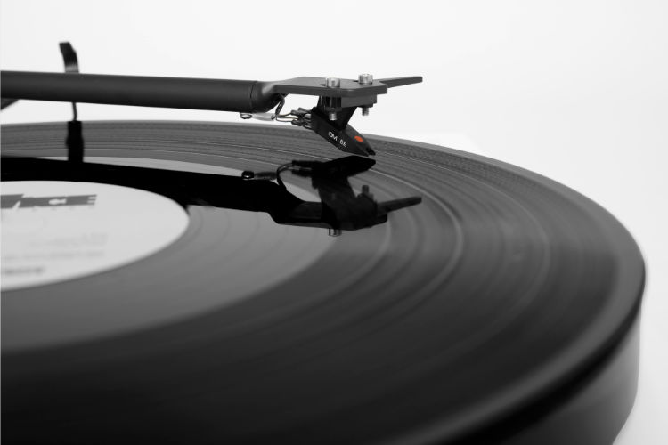 triangle-lunar-1-web3