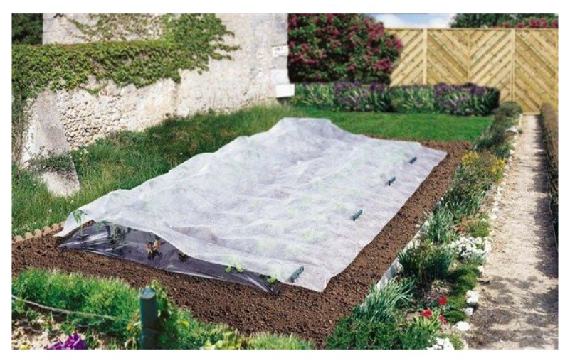 Non-woven garden fabric