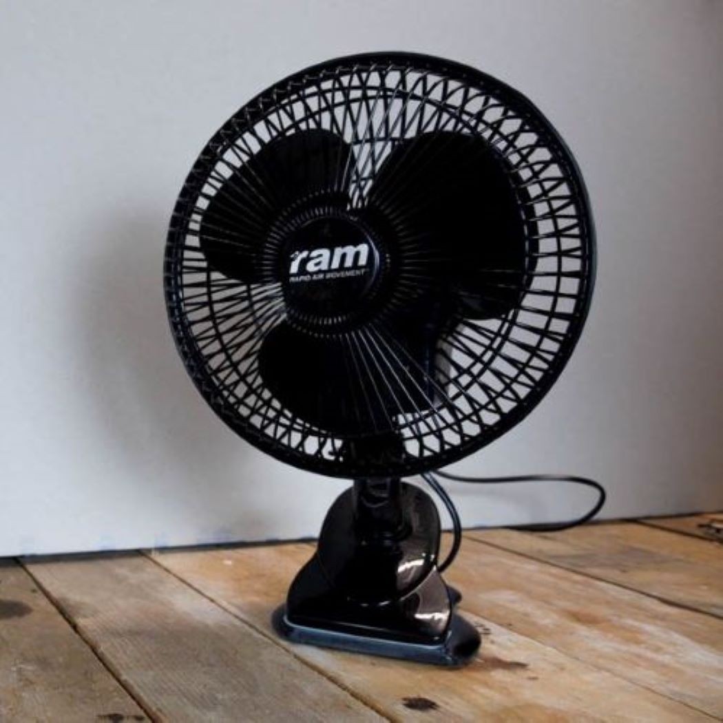 Oszillierender Ventilator mit Clip RAM 20cm 20w 2 Geschwindigkeit Photo2