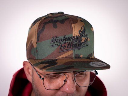 Snapback with adjustable back closure, army color.
