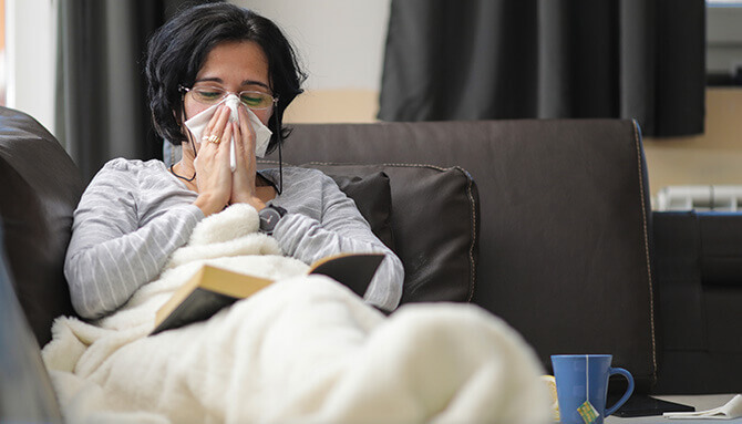 Senná rýma a další sezónní alergie: Jak zvládnout příznaky bez chemie