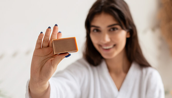 Přírodní mýdla: Tajemství zdravé pokožky a šetrného čištění