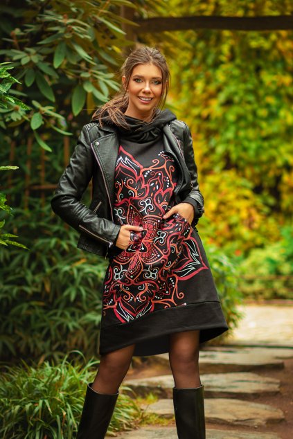 Šatomikina s maxi kapucí Subira černá s červenou