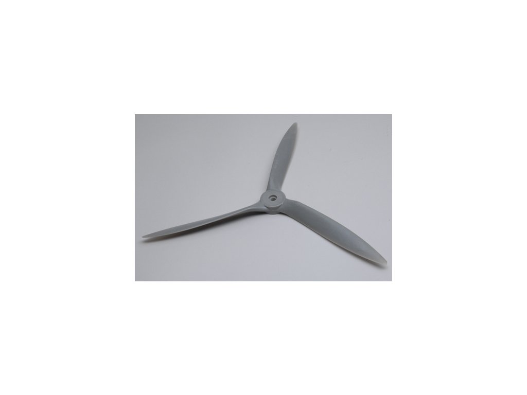 APC vrtule 15 x 13.5 3-listá