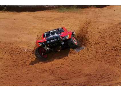 TRAXXAS NITRO SLASH 2WD RTR 1:10