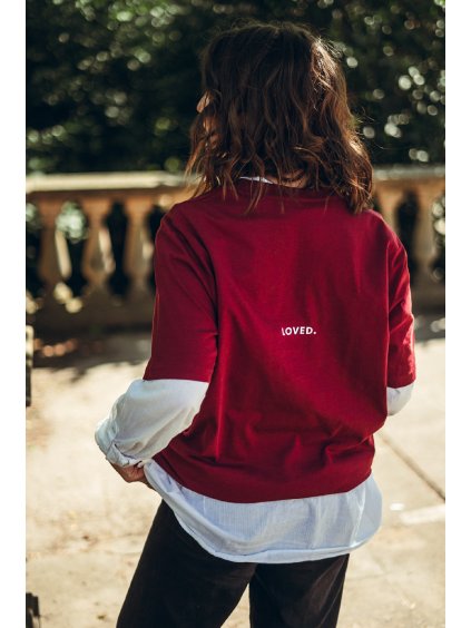 Unisex vínové tričko Loved