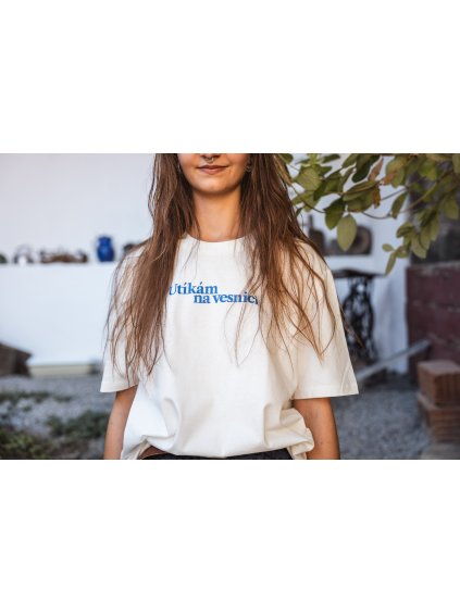 Unisex mléčné tričko Utíkám na vesnici