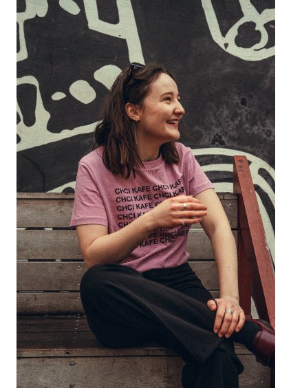 Dámské růžové tričko Chci kafe