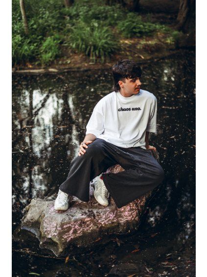 Unisex bílé boxy tričko Chaos ano