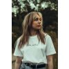 Unisex bílé tričko Láska zvítězí