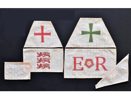 098P Golden Hind 01A