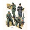 Model Kit figurky 3585 - German Halftrack Crew (1:35)