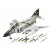 Plastic ModelKit letadlo 03941 - F-4J Phantom US Navy (1:72)