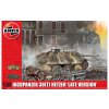 Classic Kit tank A1353 - JagdPanzer 38 tonne Hetzer "Late Version" (1:35)
