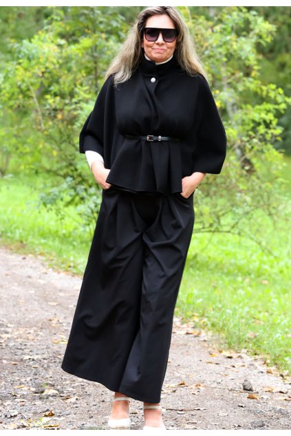 Dámské černé pončo s páskem  / NEW COLLECTION / XXL-XXXXL (38/40/42/44/46/48) v pase je pásek   / MODA ITALY - jedna UNI VELIKOST - záleží, jak chcet mít volné