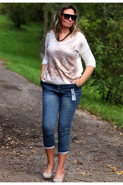Dámský bílo-leopardí svetřík se zlatými odlesky / MADE IN ITALY / XXL-XXXL+ (42/44/46/48/50) prsa do 130 cm  / MODA ITALY - jedna UNI VELIKOST - záleží, jak chcete mít volné
