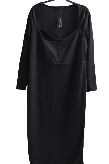 Dámské černé dlouhé šaty / PRETTYLITTLETHINGS / XXXXL (54) / ANGLIE (26)