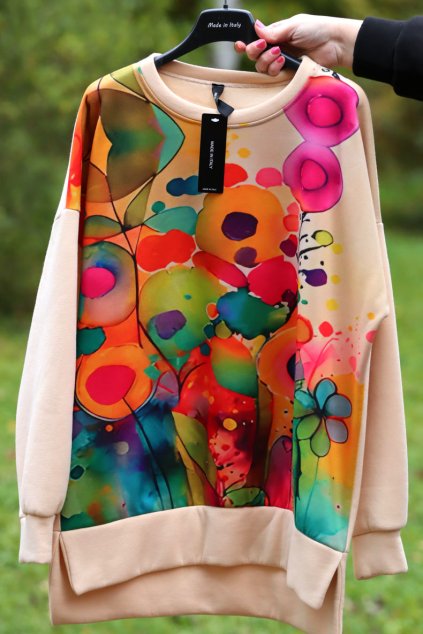 Dámská béžová zateplená mikina  - vzor barevných květů / NEW COLLECTION / L-XXL (40/42/44/46)  prsa v klidu 120 cm, po natažení do 130 cm  / MODA ITALY