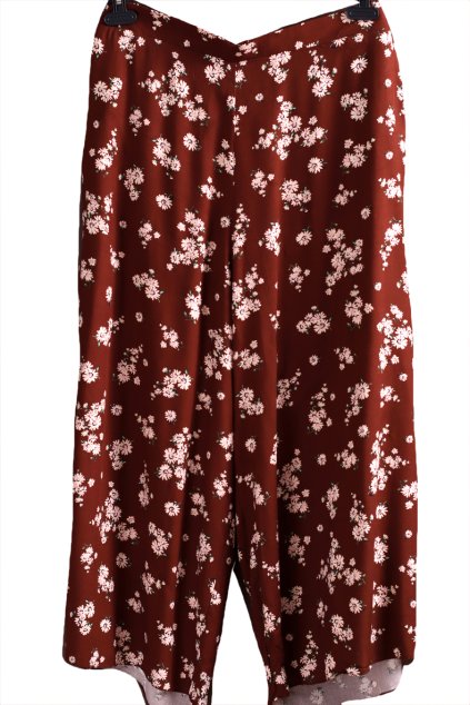 Dámské hnědé letní kalhoty s květy / NEW LOOK curves / XXXL (52) / UK 24 / ANGLIE