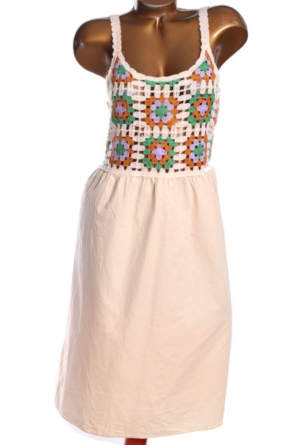 Dámské šaty s háčkovaným vrchním dílem a béžovou sukní / XXL (44/46)  / UK 16/18 / ANGLIE