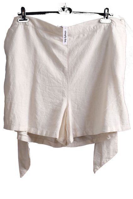 Dámské krémové kraťasy s látkovým páskem  / SIMPLY BE / XXXXL (52) / UK 24 / ANGLIE