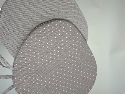 Petani polštář puntík