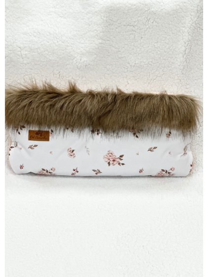 rukavnik na kocarek bily s kytickami